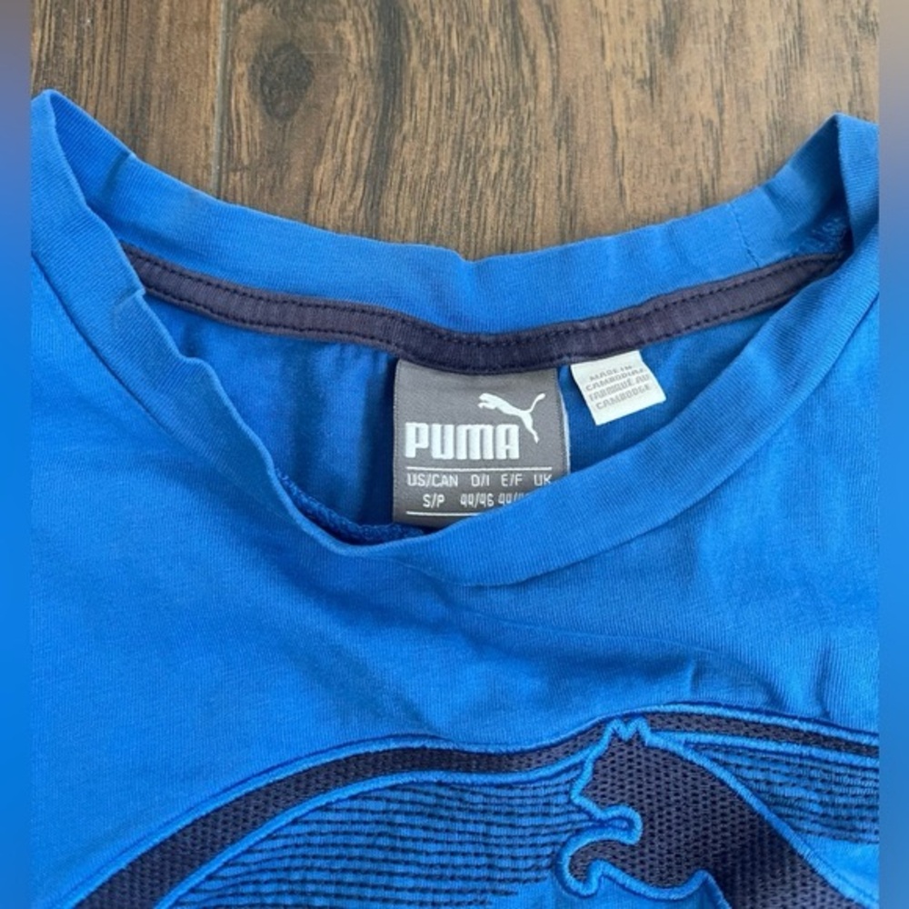 Puma vintage blue T shirt size small